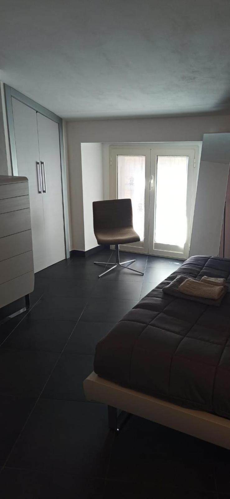 Elegante Appartamento Privato In Palazzo Storico Del XVIII - Pieno Centro Nicosia Bagian luar foto